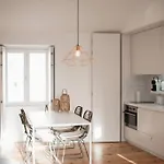 Lisbon Combro 77 Charming One bedroom Apartment